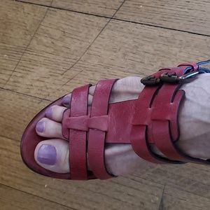 Sofft red Sandals size 8.5